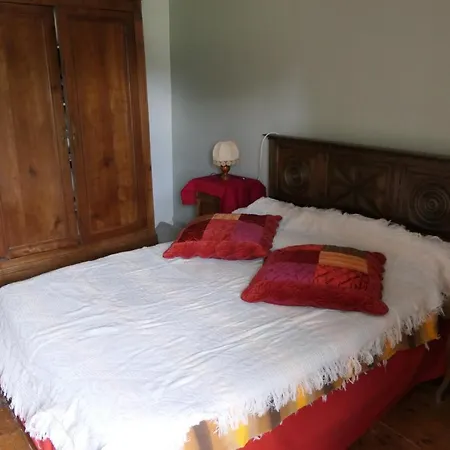 La Du Moulin De La Bleure Guest house